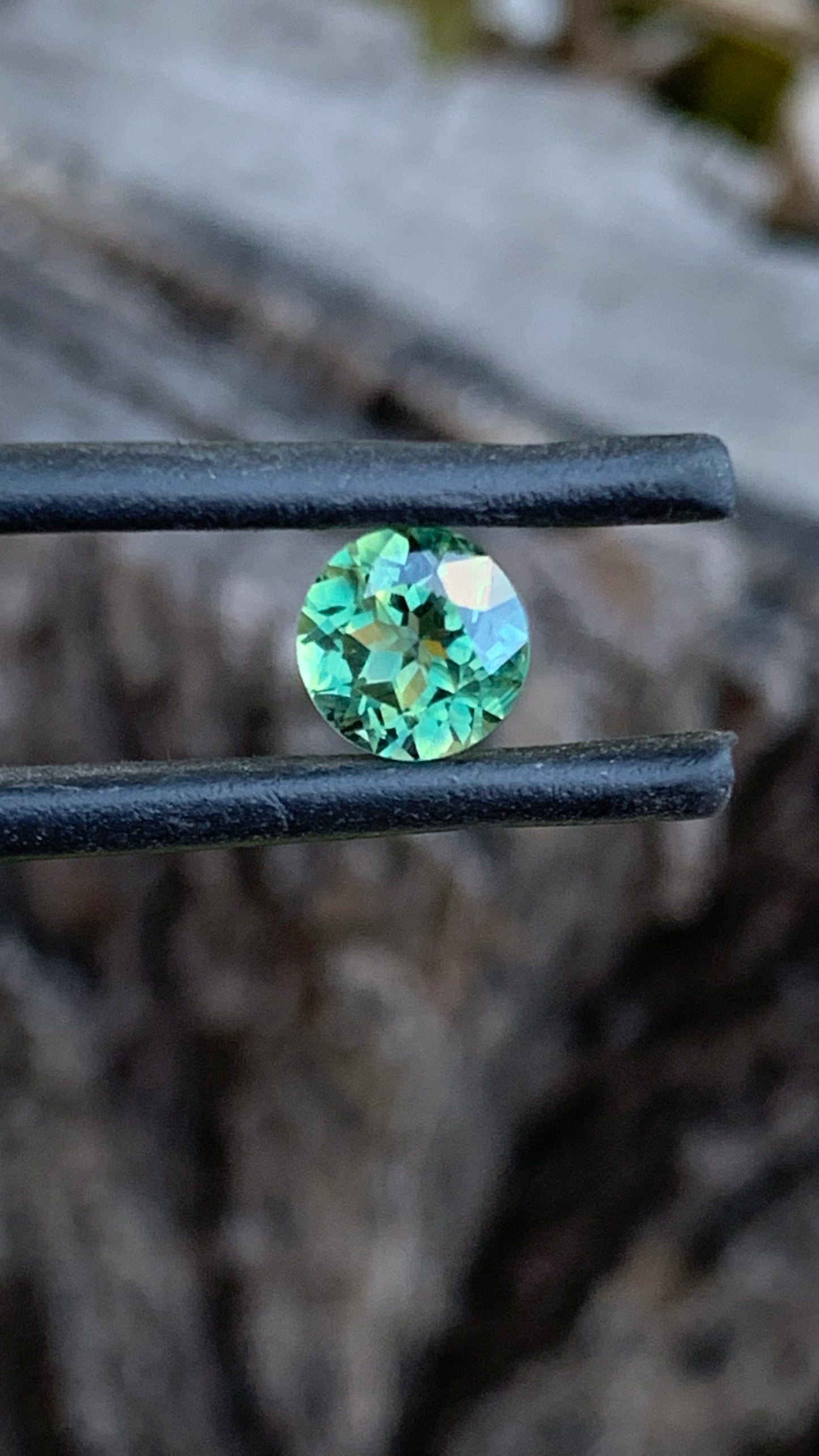 1.53ct Teal Australian Sapphire