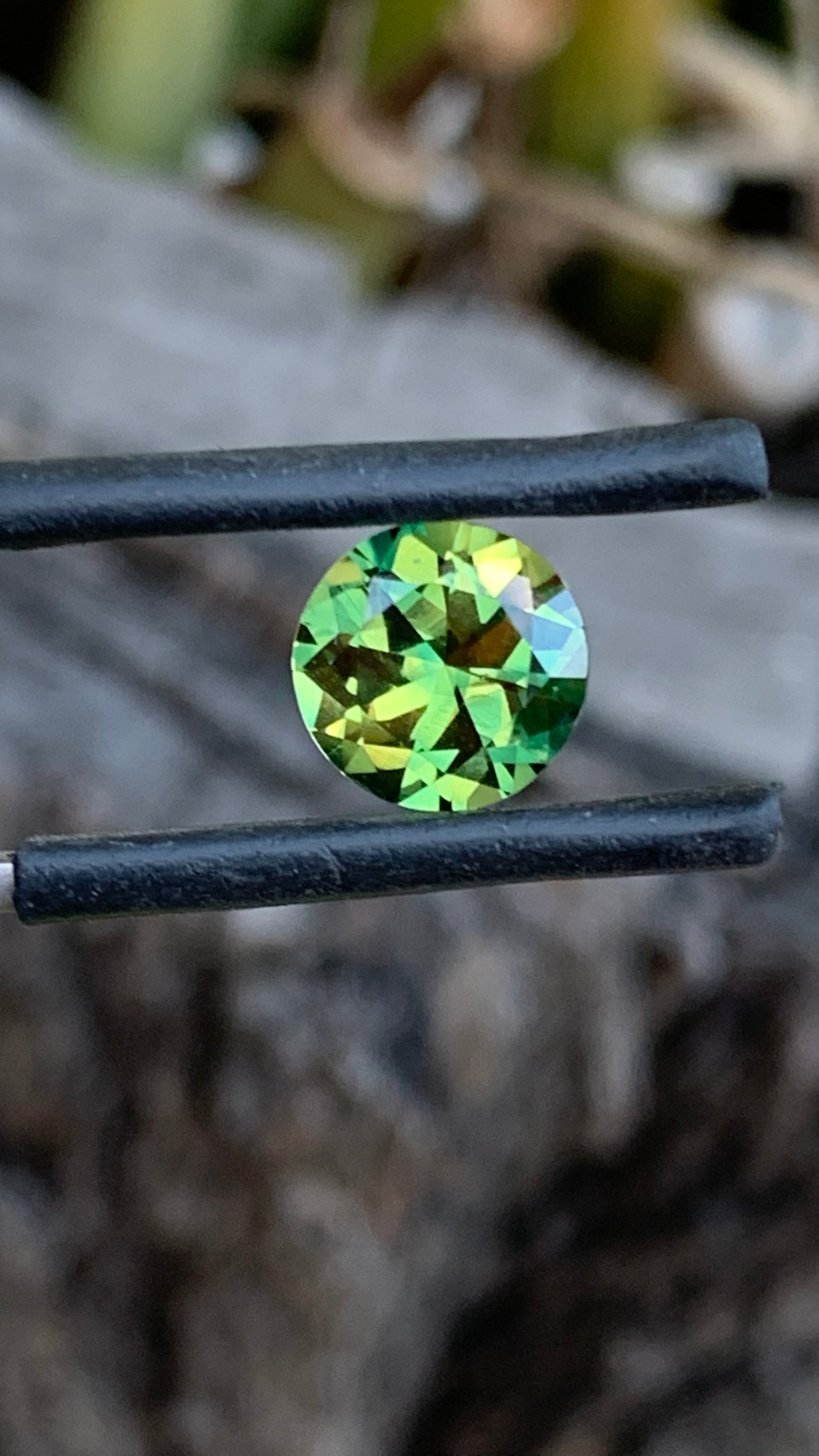 2.88ct Wattle Australian Parti Sapphire