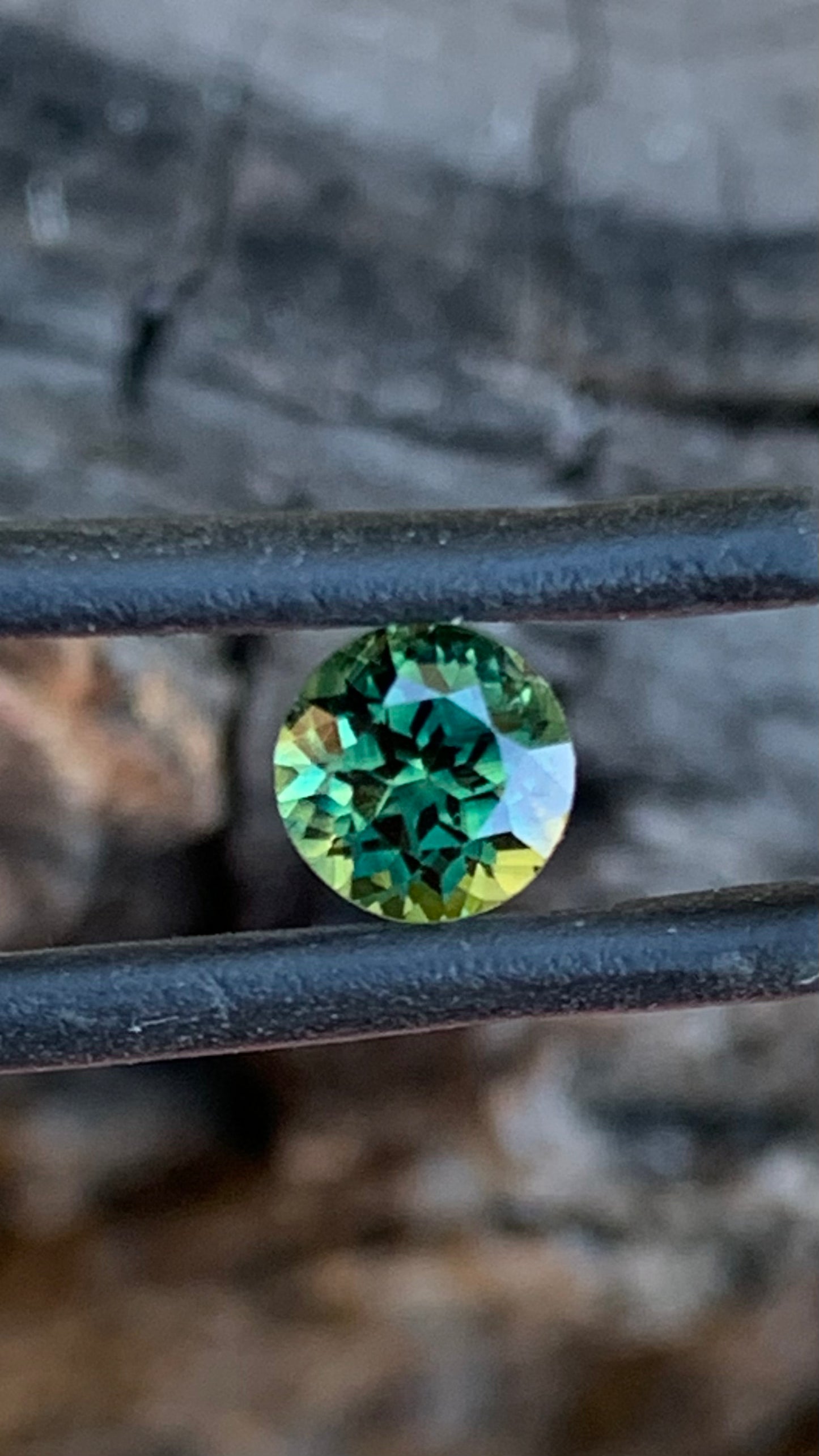 Natural Australian Parti Sapphire with green and yellow